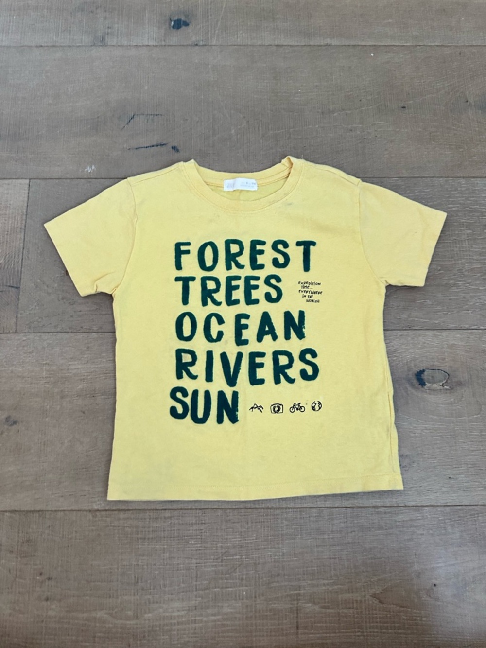Zara Yellow Tee with Forest Trees Ocean Rivers Sun Graphic - Picture 2 of 6